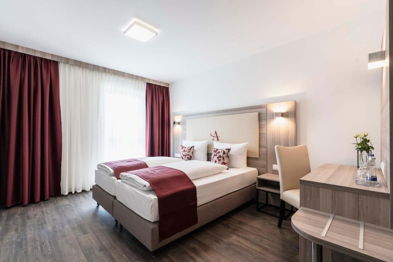 Abasto Hotel Muenchen Feldmoching Экстерьер фото