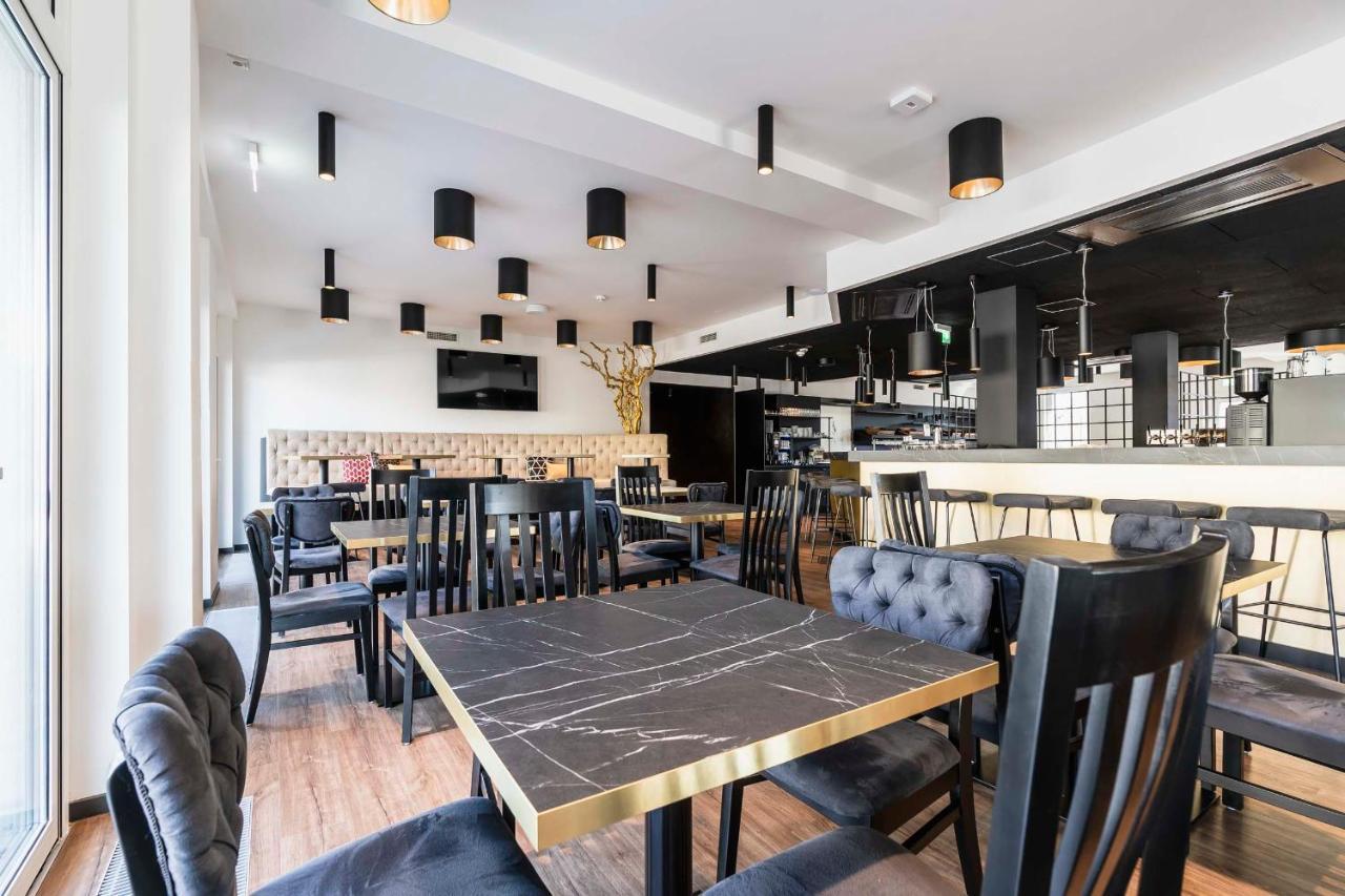 Abasto Hotel Muenchen Feldmoching Экстерьер фото