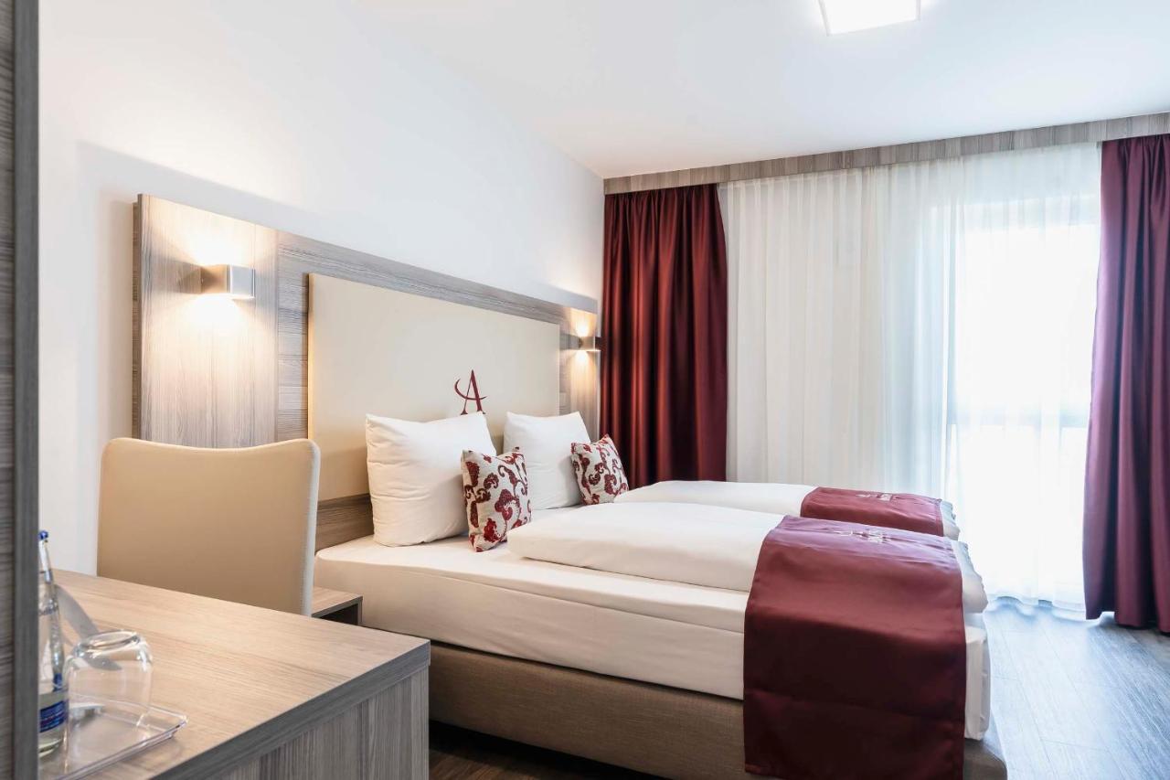 Abasto Hotel Muenchen Feldmoching Экстерьер фото