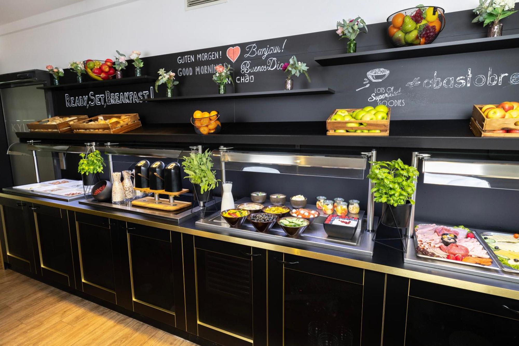 Abasto Hotel Muenchen Feldmoching Экстерьер фото